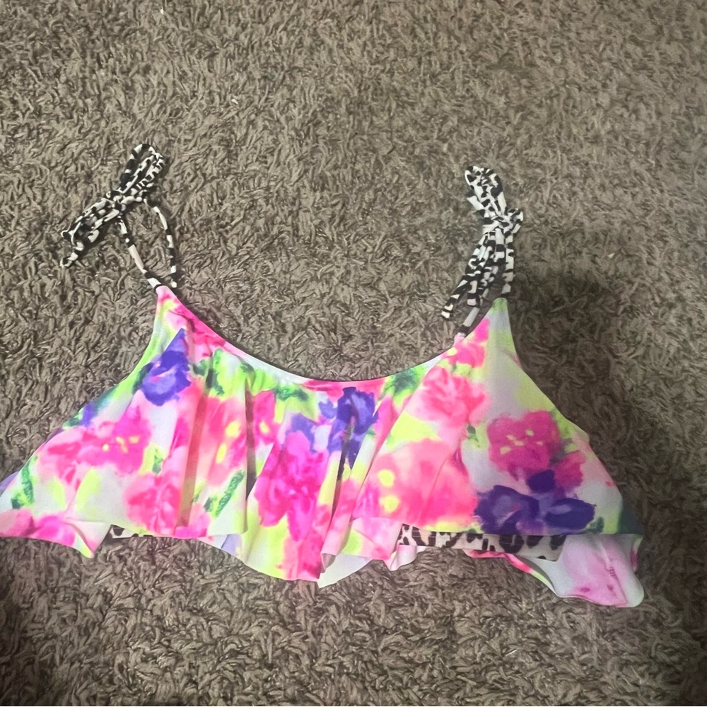 PINK Victoria's Secret Pink and White Bikini Top